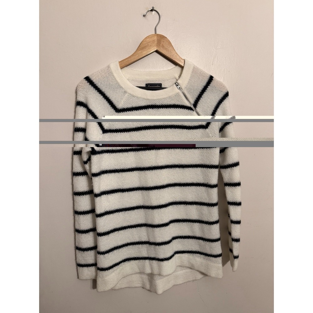 Abercrombie & Fitch Women's White Navy Shoulder Zip Knit Sweater Cozy Classic M